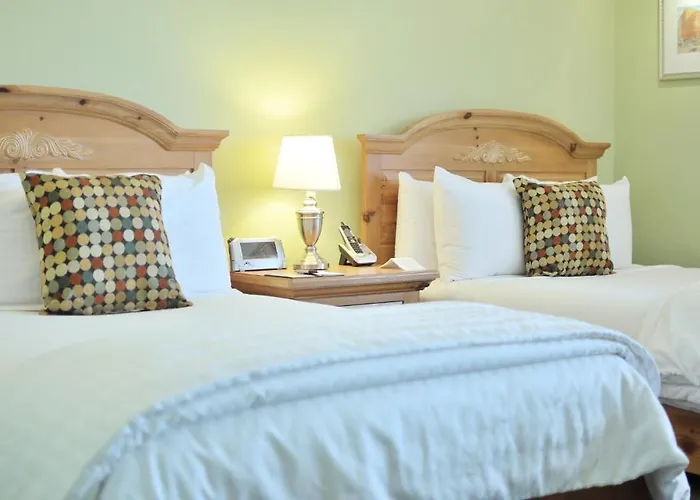 Twain Hotel Peoria